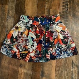 Zara floral mini skirt